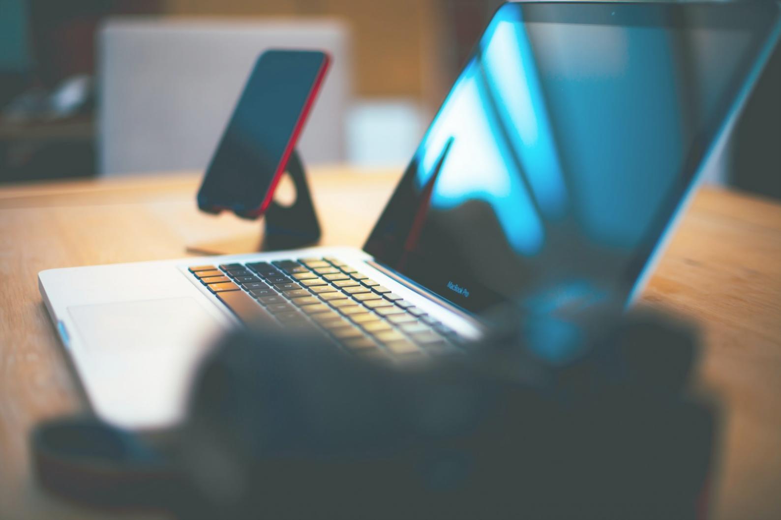Teamarbeit in der Finanzanalyse